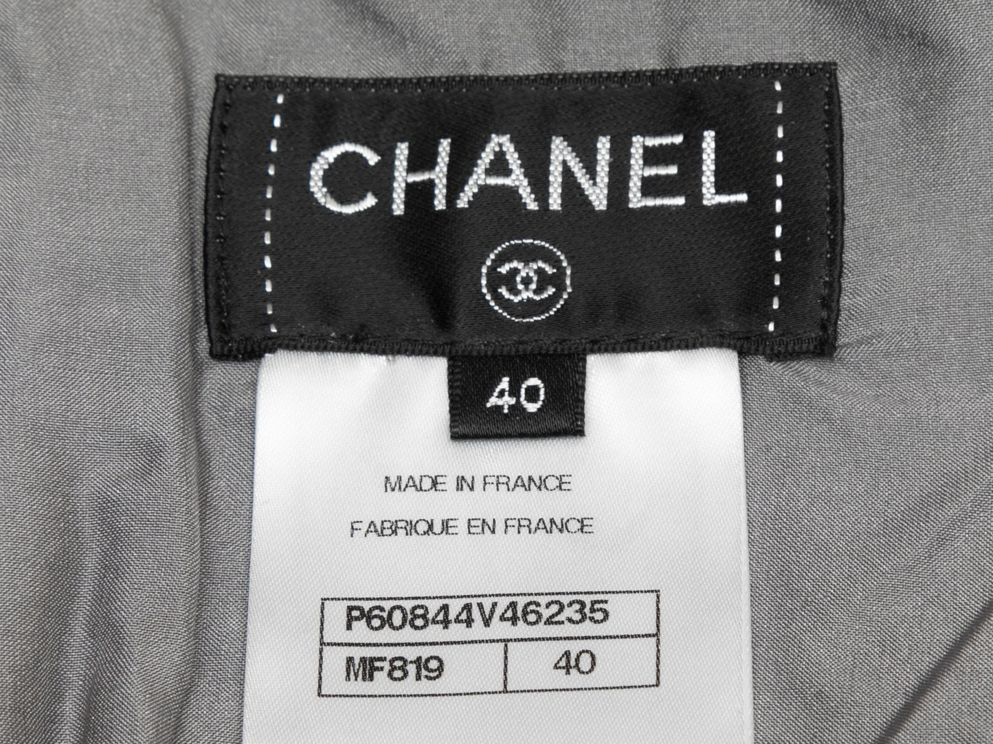 Grey & Navy Chanel Tweed Pencil Skirt Size FR 40