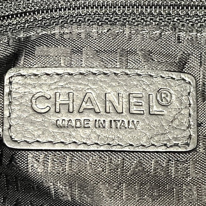 Chanel Chocolate Bar Leather Shoulder Bag