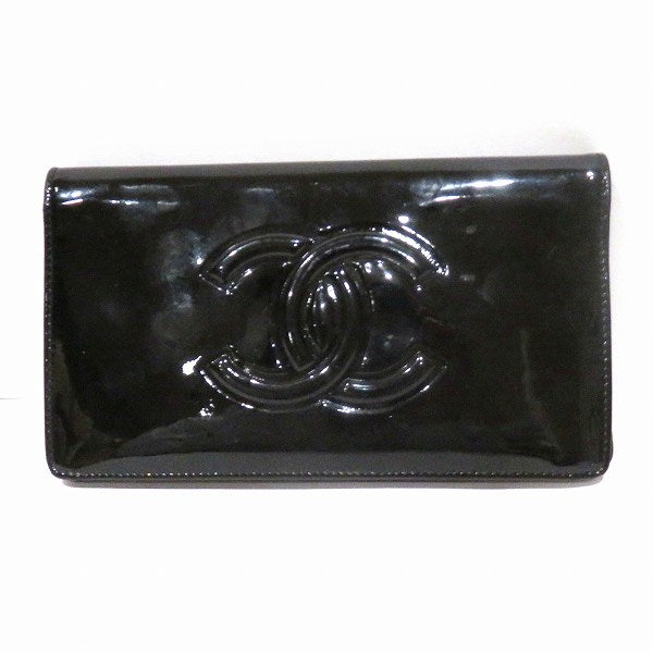 Chanel Camellia Patent Makeup Palette Wallet