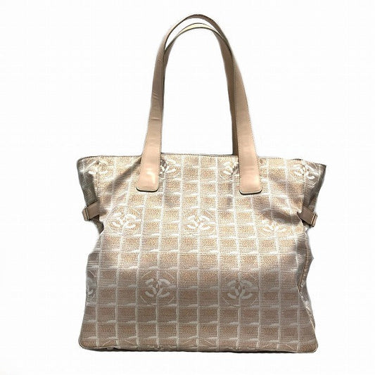 Chanel Nylon Leather Tote GM A15825