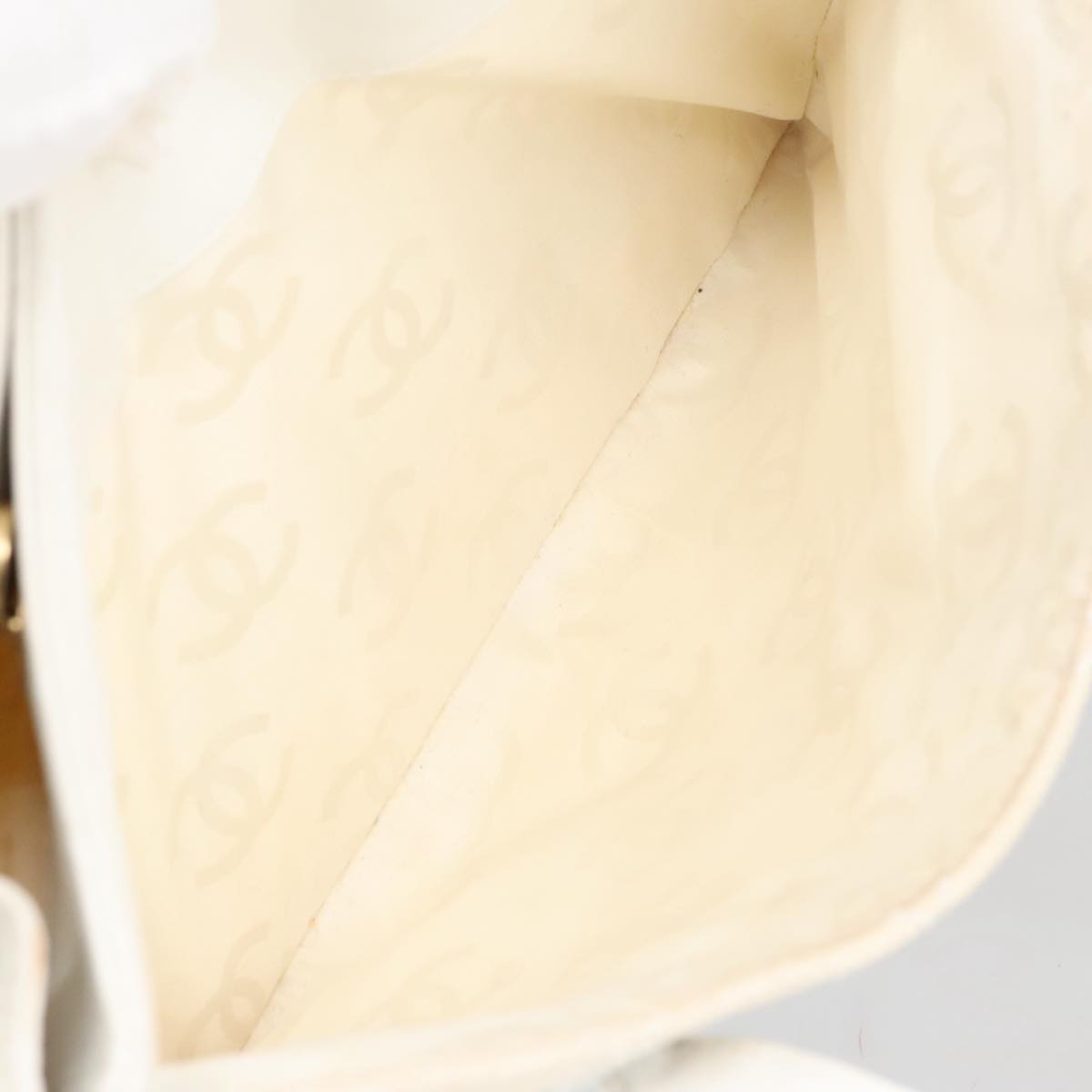 CHANEL Tote Bag Canvas Gold White CC 100722