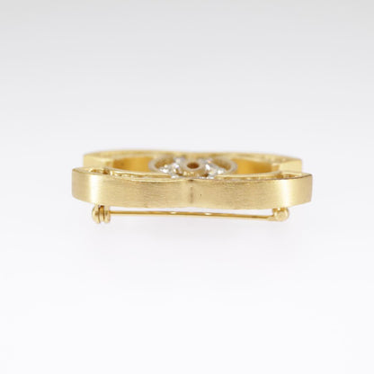 CHANEL Brooch metal Gold Tone CC 101302A