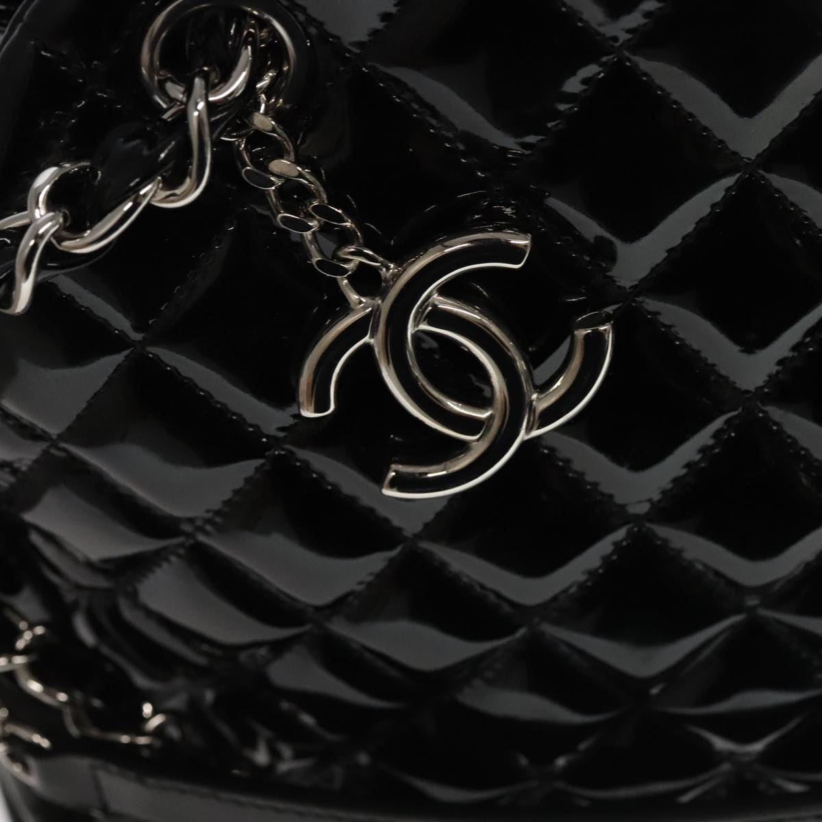 CHANEL Matelasse Chain Shoulder Bag Enamel Black CC 101334A