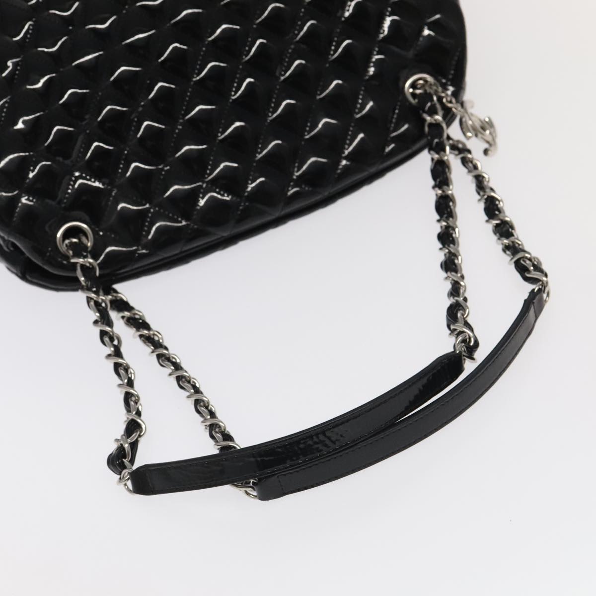 CHANEL Matelasse Chain Shoulder Bag Enamel Black CC 101334A
