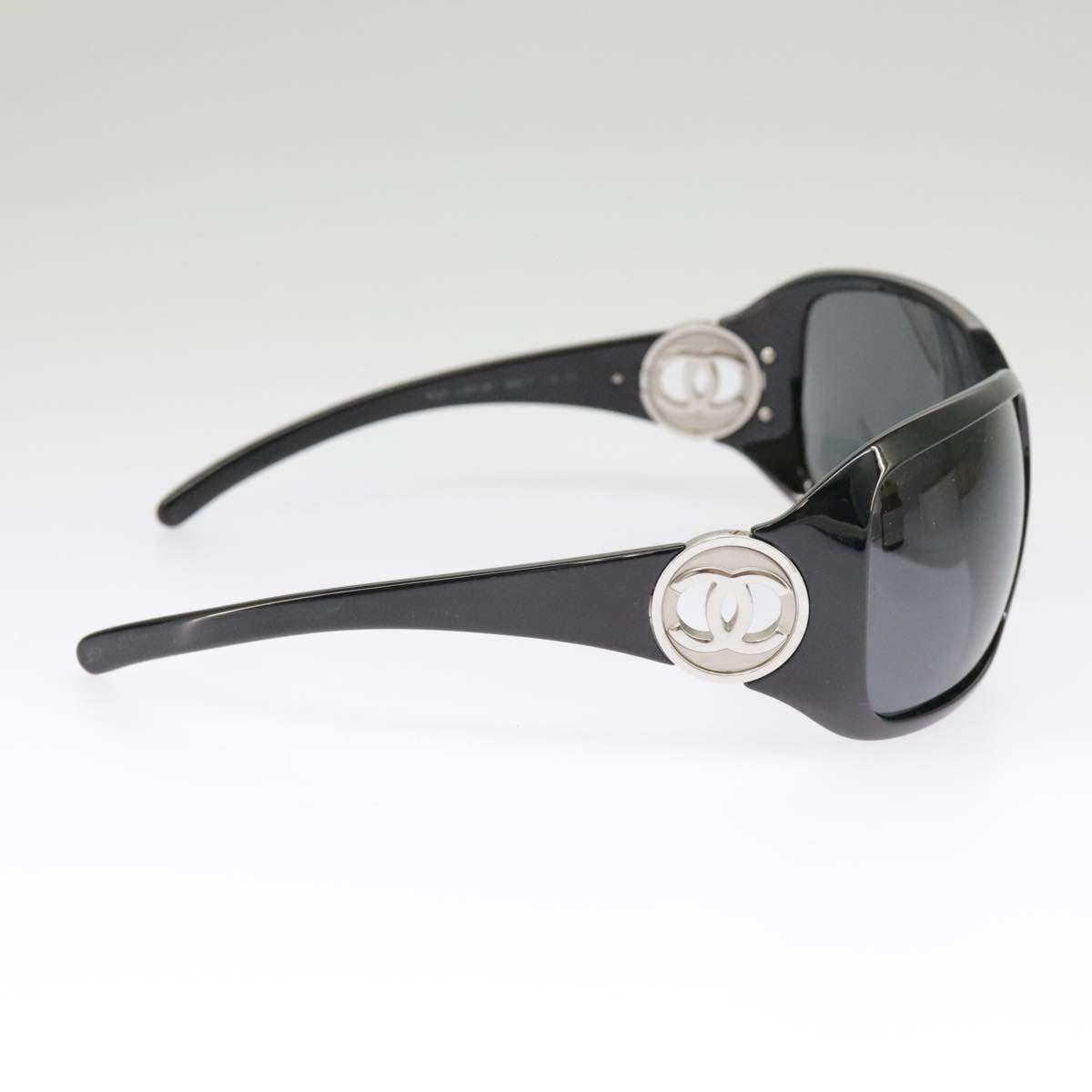 CHANEL Sunglasses plastic Black CC 101335