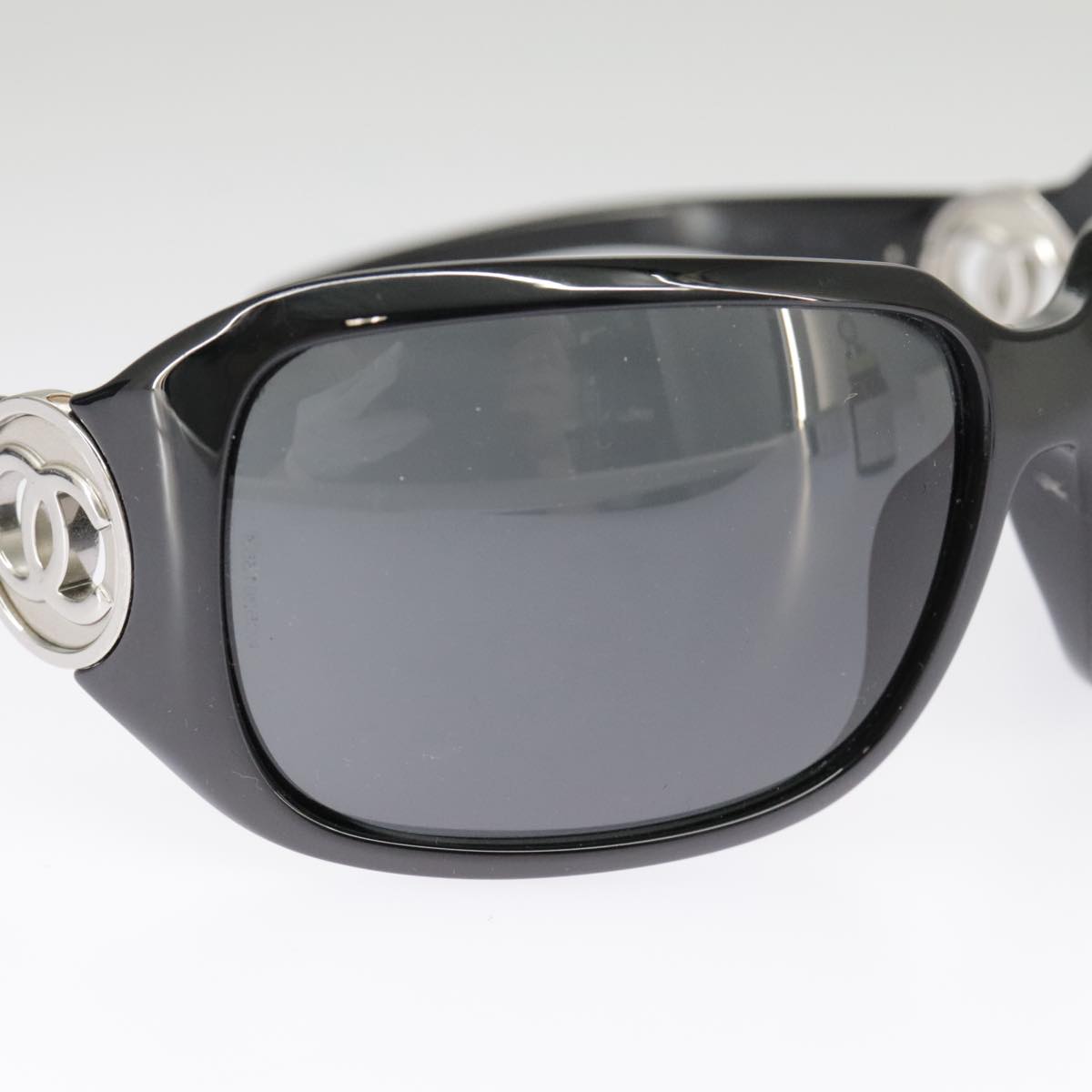 CHANEL Sunglasses plastic Black CC 101335