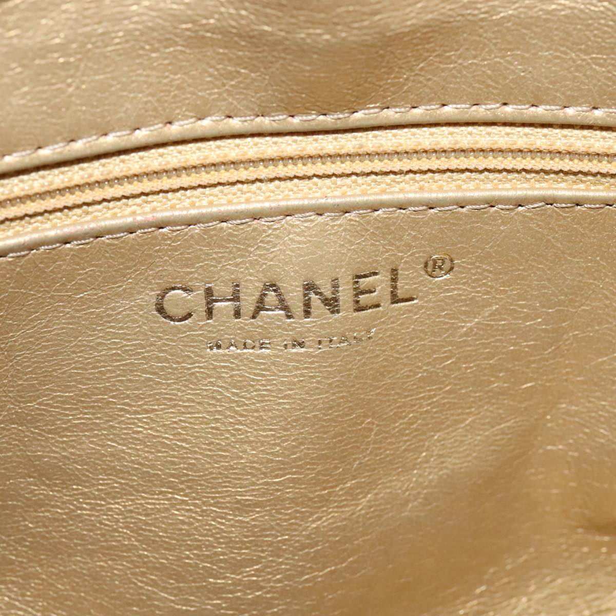 CHANEL Chain Shoulder Bag Patent Leather Gold CC 101963