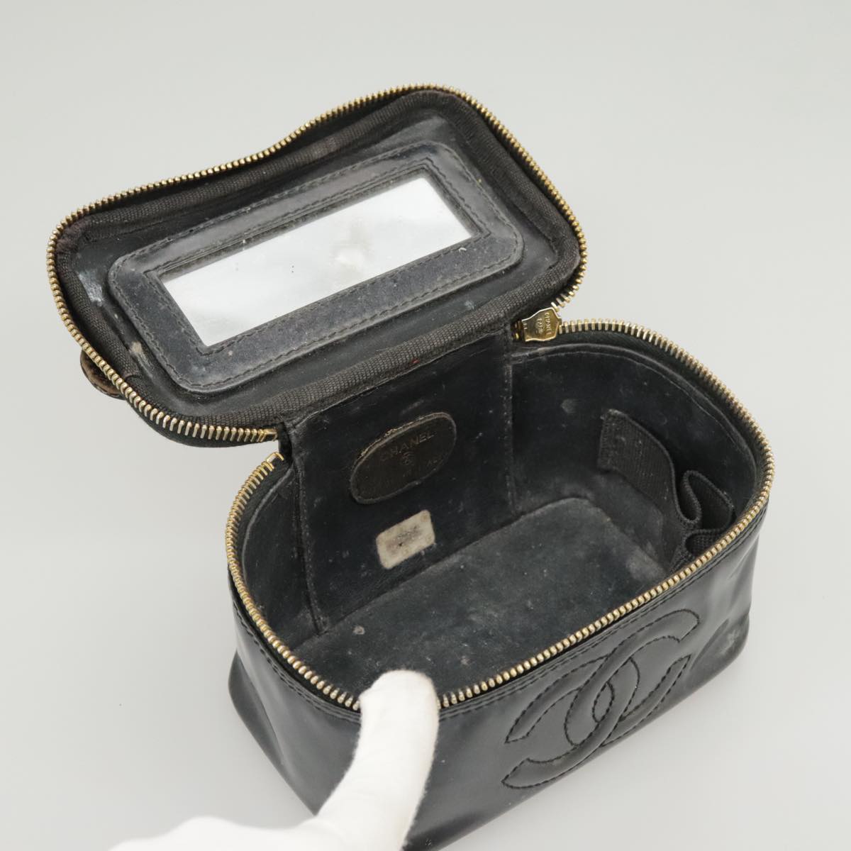 CHANEL Vanity Hand Bag Patent leather Black Gold CC 102205
