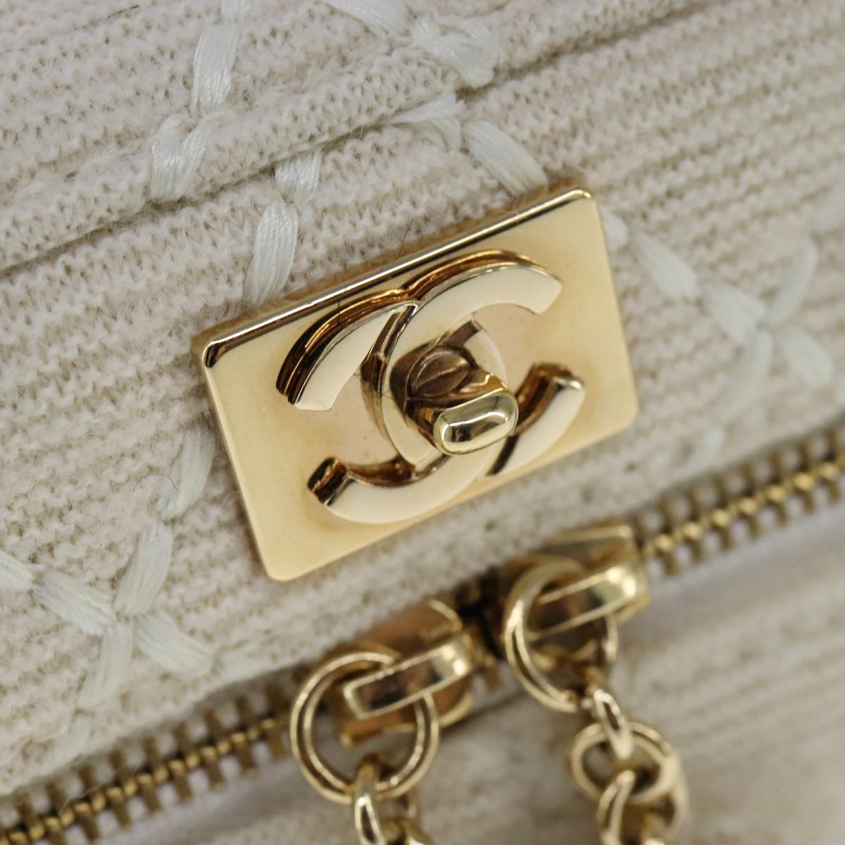 CHANEL Vanity Chain Wild Stitch Pouch Cotton White CC 104339A