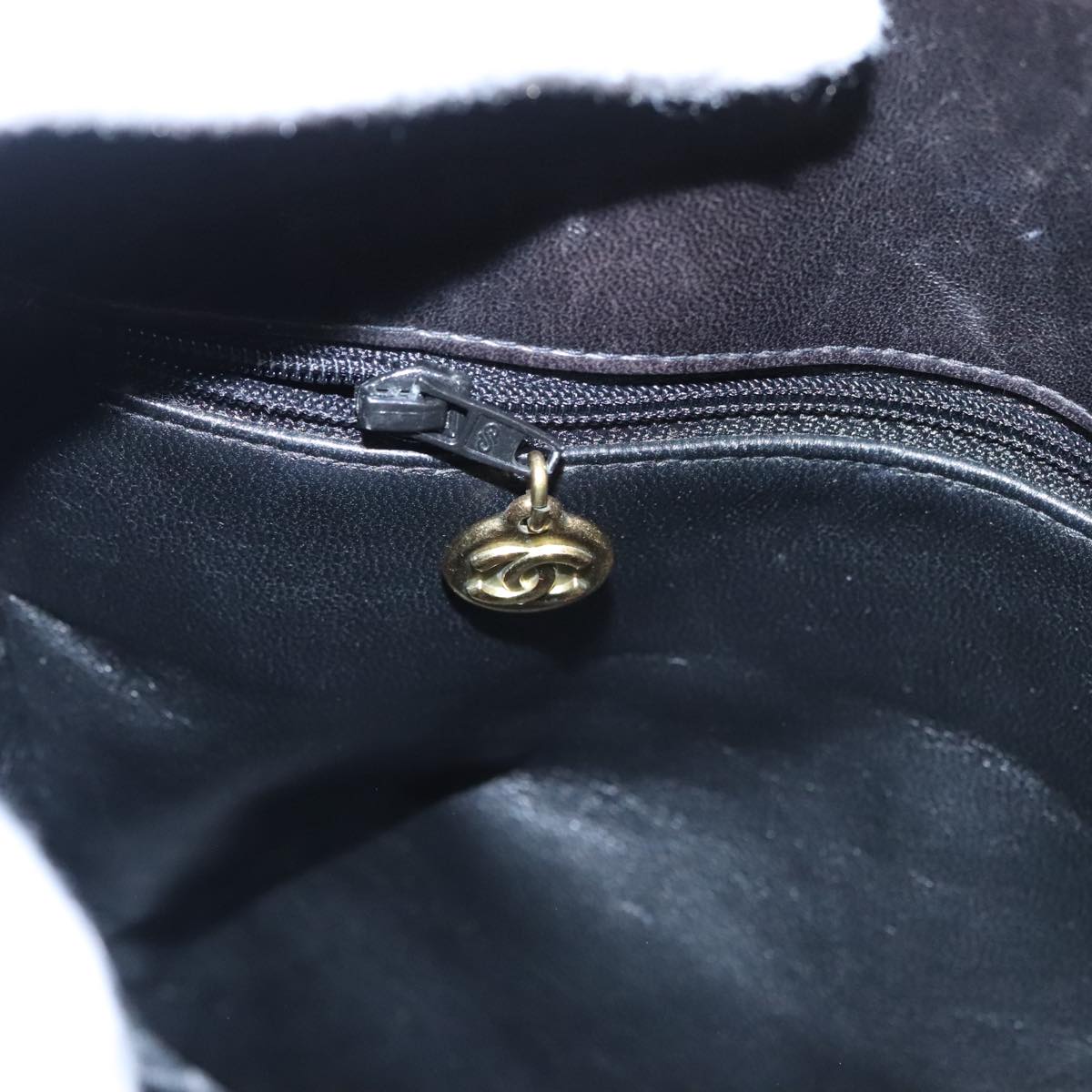 CHANEL Matelasse Tote Bag Lamb Skin Black CC 104982