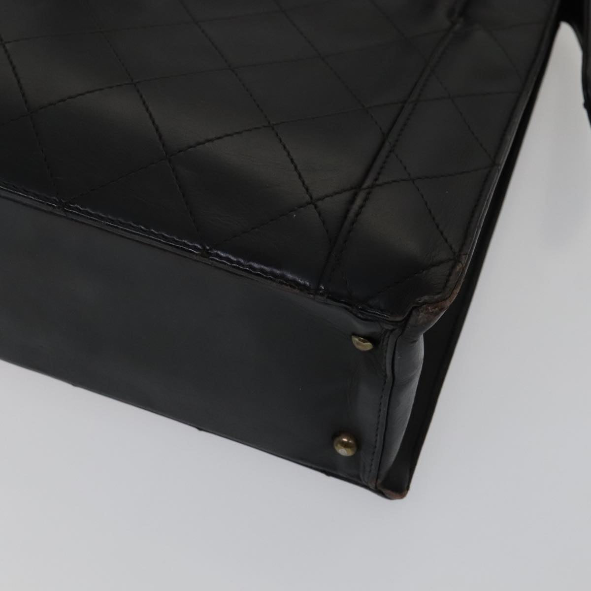 CHANEL Matelasse Shoulder Bag Leather Black CC 105958