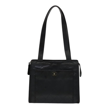 CHANEL Matelasse Shoulder Bag Leather Black CC 105958