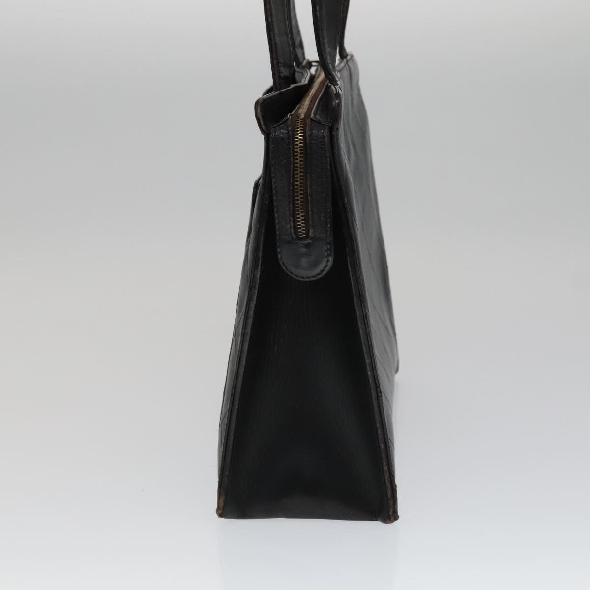 CHANEL Matelasse Shoulder Bag Leather Black CC 105958