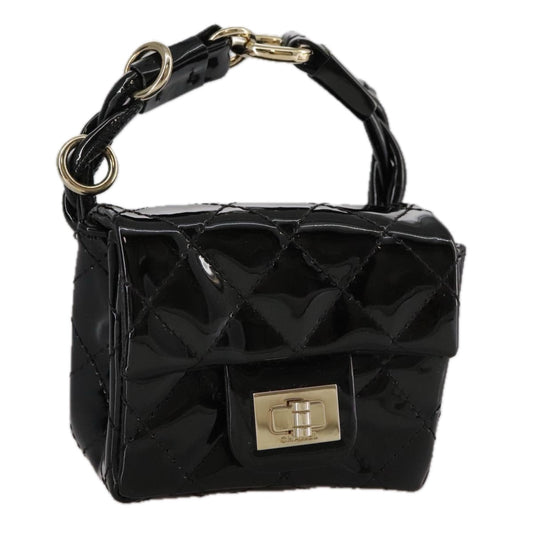 CHANEL Pouch Patent leather Black CC 106201
