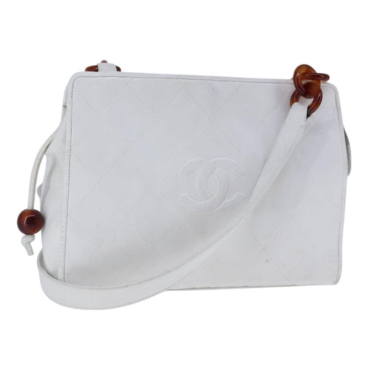 CHANEL Matelasse Shoulder Bag Leather White CC 106385