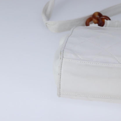 CHANEL Matelasse Shoulder Bag Leather White CC 106385