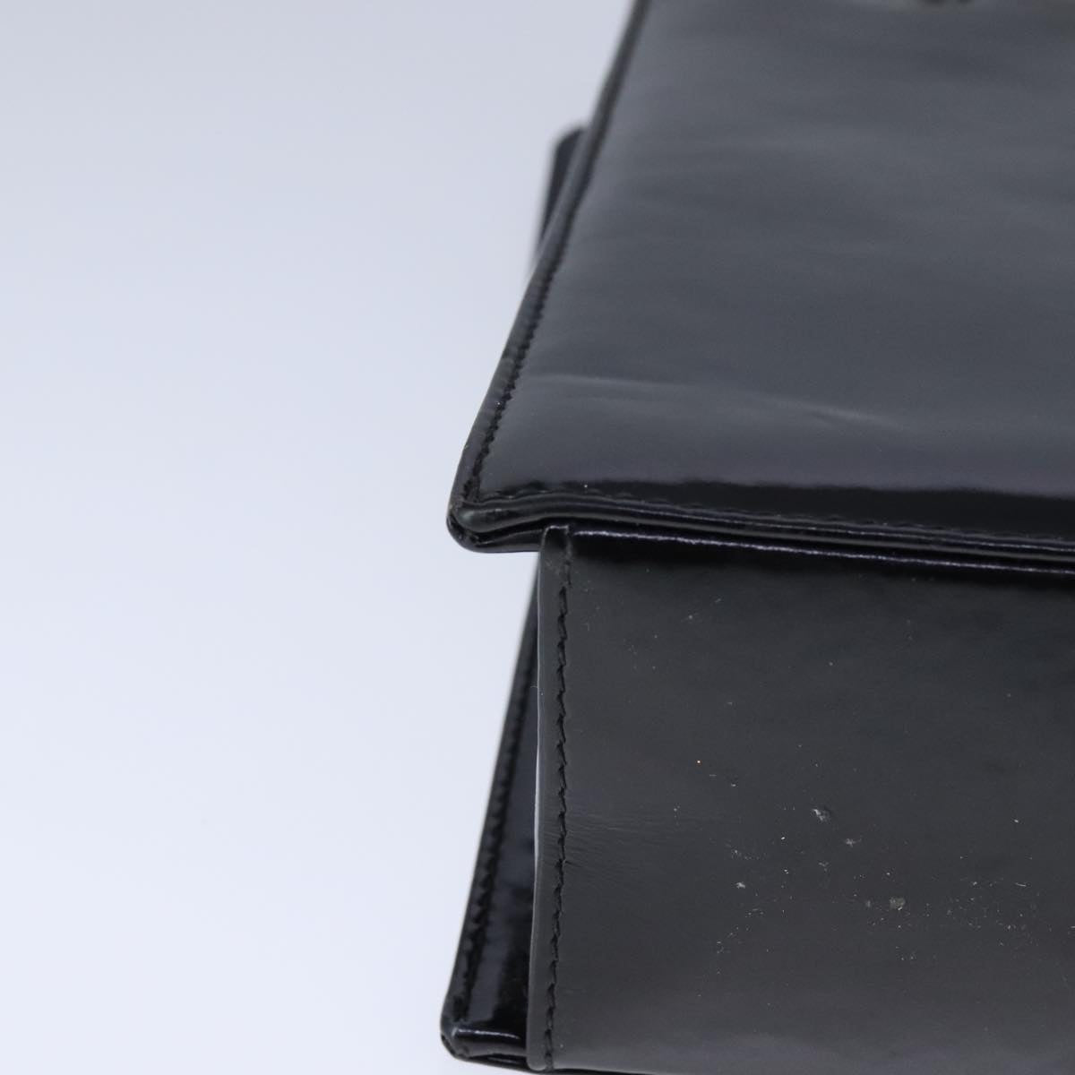 CHANEL Chain Shoulder Bag Patent leather Black CC 106395