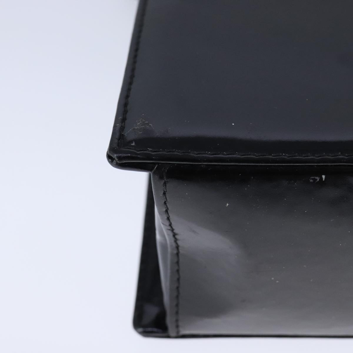 CHANEL Chain Shoulder Bag Patent leather Black CC 106395