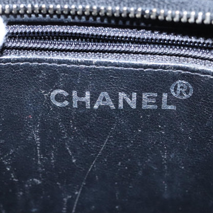 CHANEL Chain Shoulder Bag Patent leather Black CC 106395