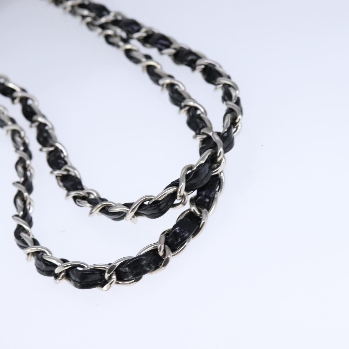 CHANEL Chain Shoulder Bag Patent leather Black CC 106395