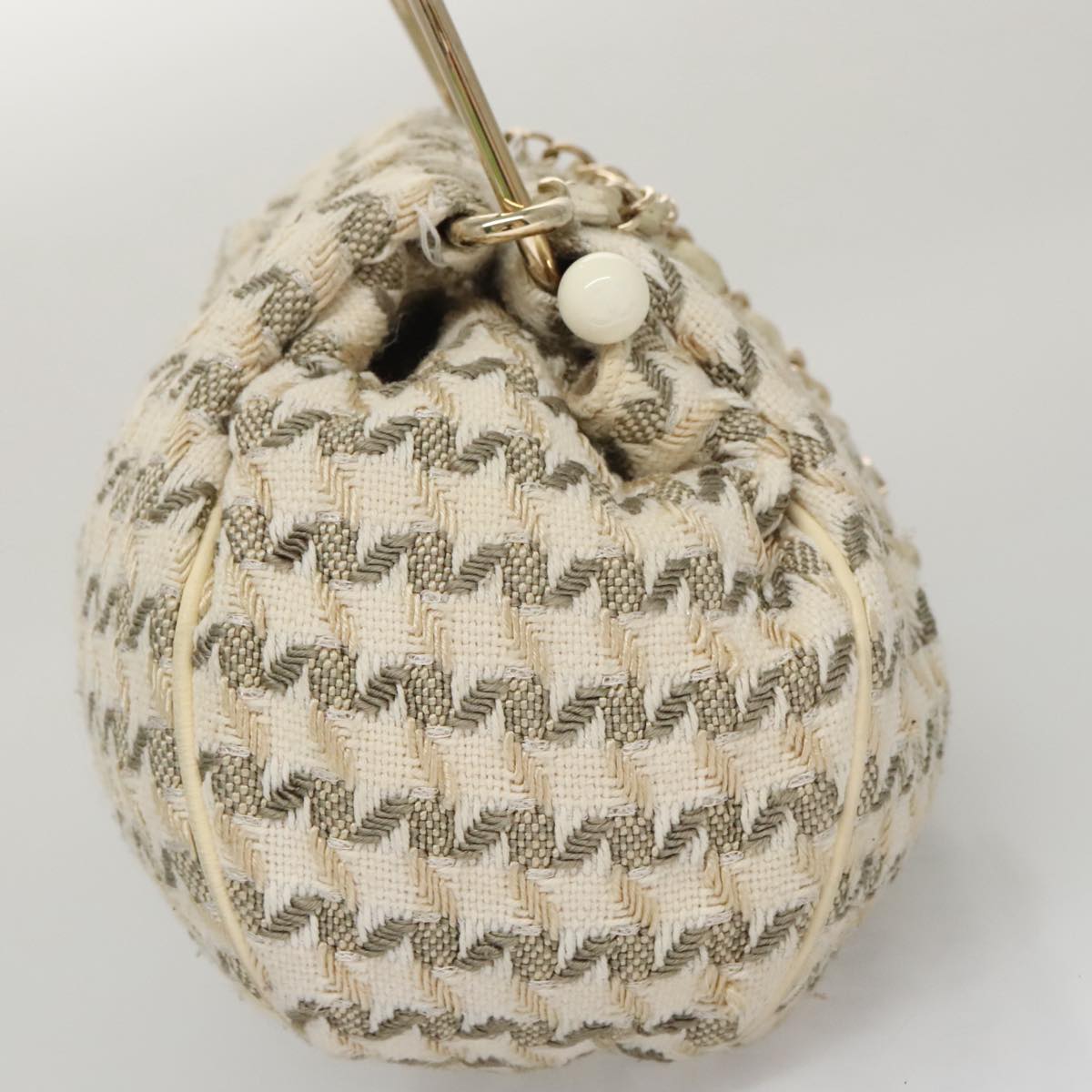 CHANEL Chain Hand Bag tweed Cream CC 106431