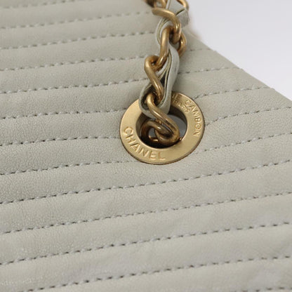 CHANEL Chain V Stitch Shoulder Bag Leather White Gold CC 106441