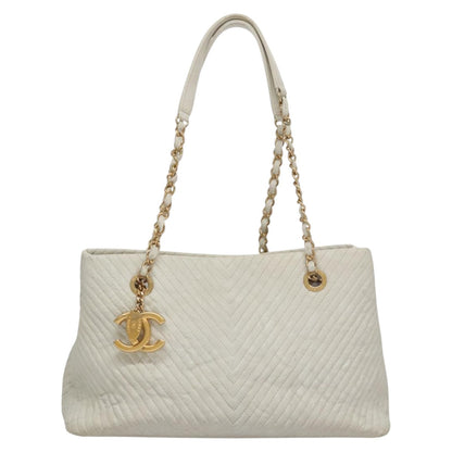 CHANEL Chain V Stitch Shoulder Bag Leather White Gold CC 106441