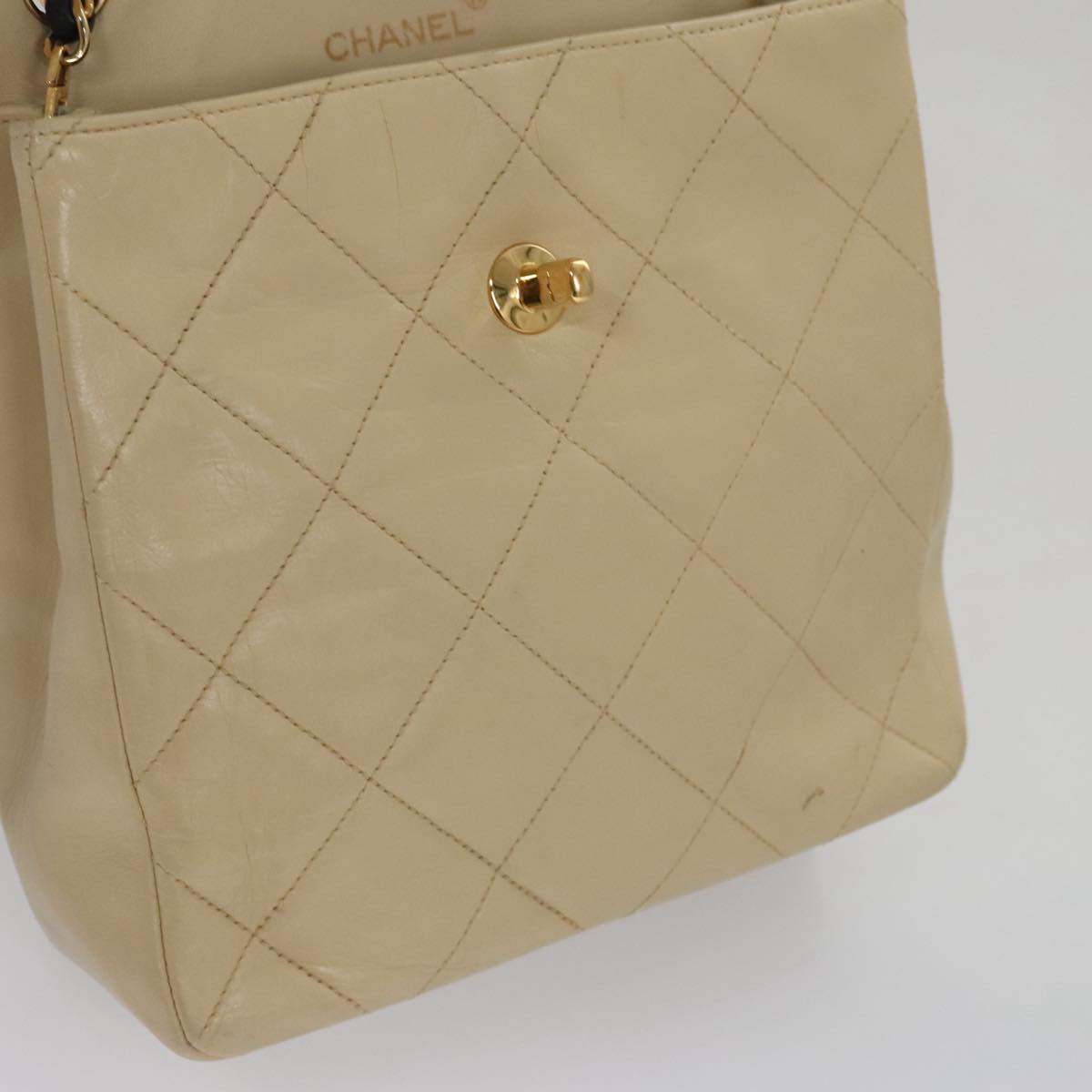 CHANEL Matelasse Chain Shoulder Bag Lamb Skin Beige Gold black CC 106446