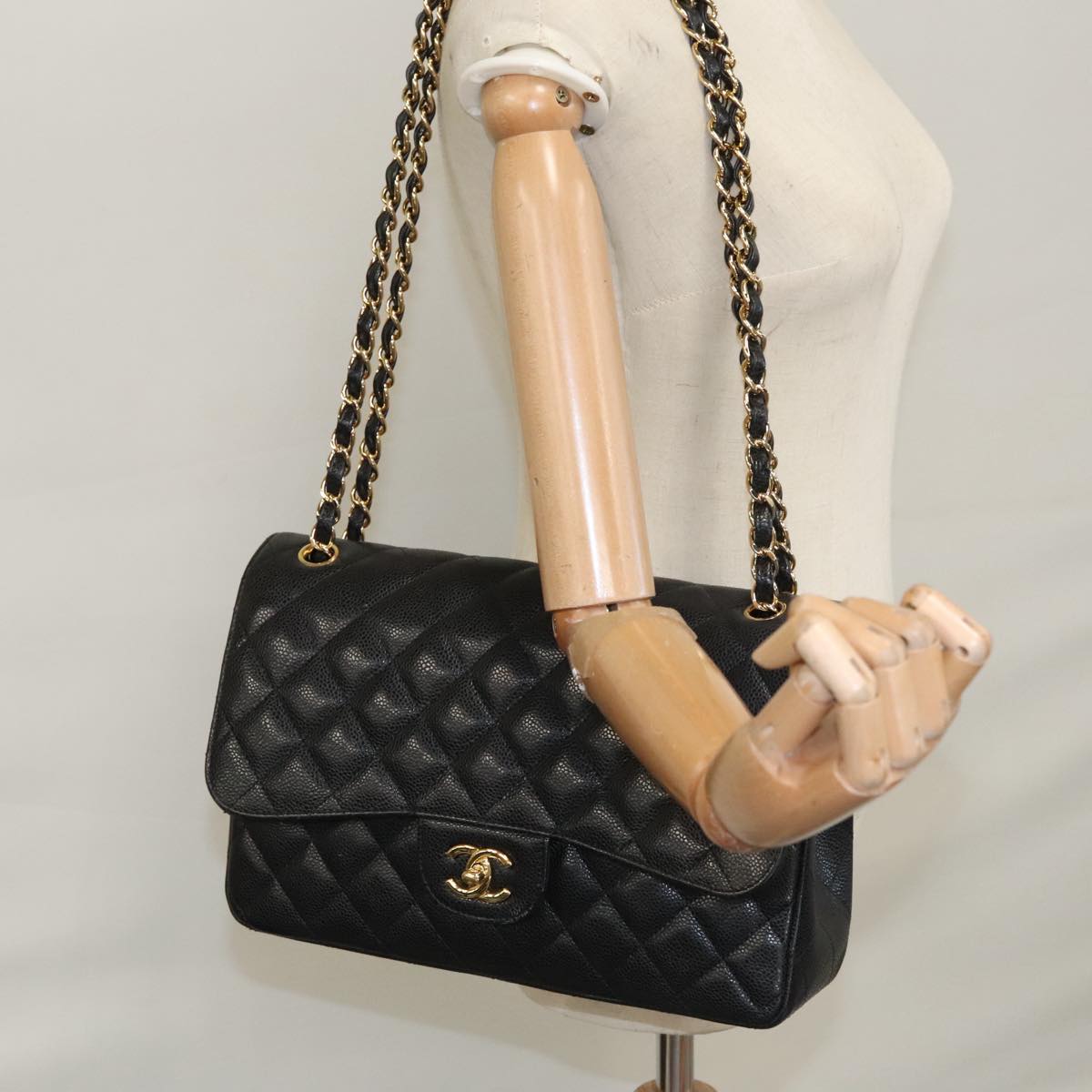 CHANEL Matelasse Chain Shoulder Bag Caviar Skin Black Gold CC 106449SA