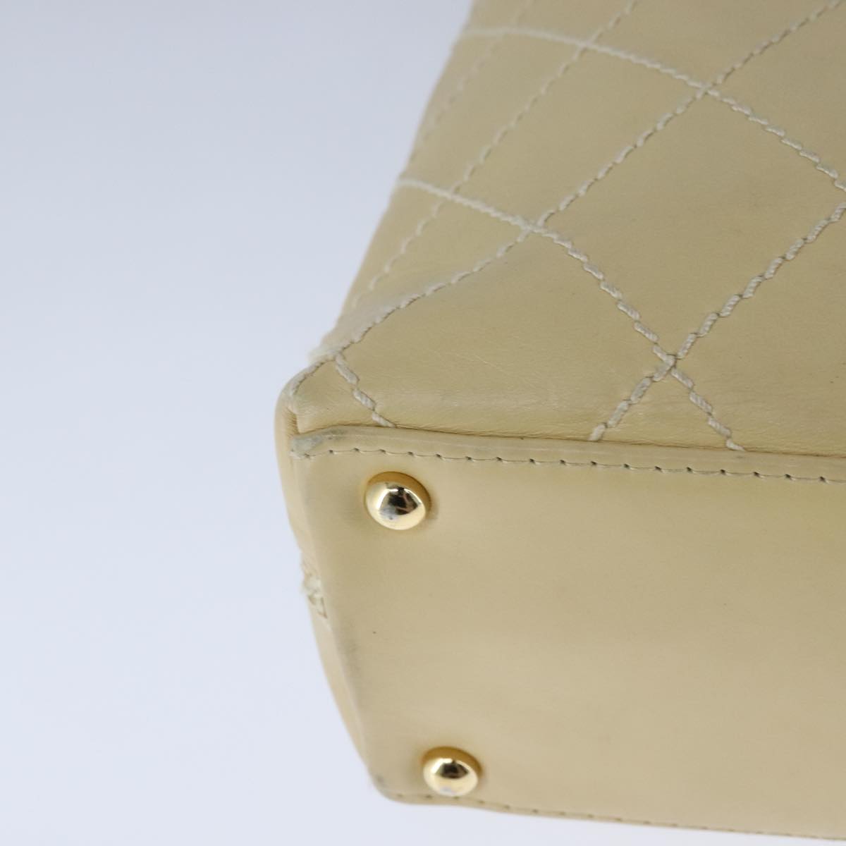 CHANEL Wild Stitch Matelasse Shoulder Bag Leather Beige Gold CC 106837