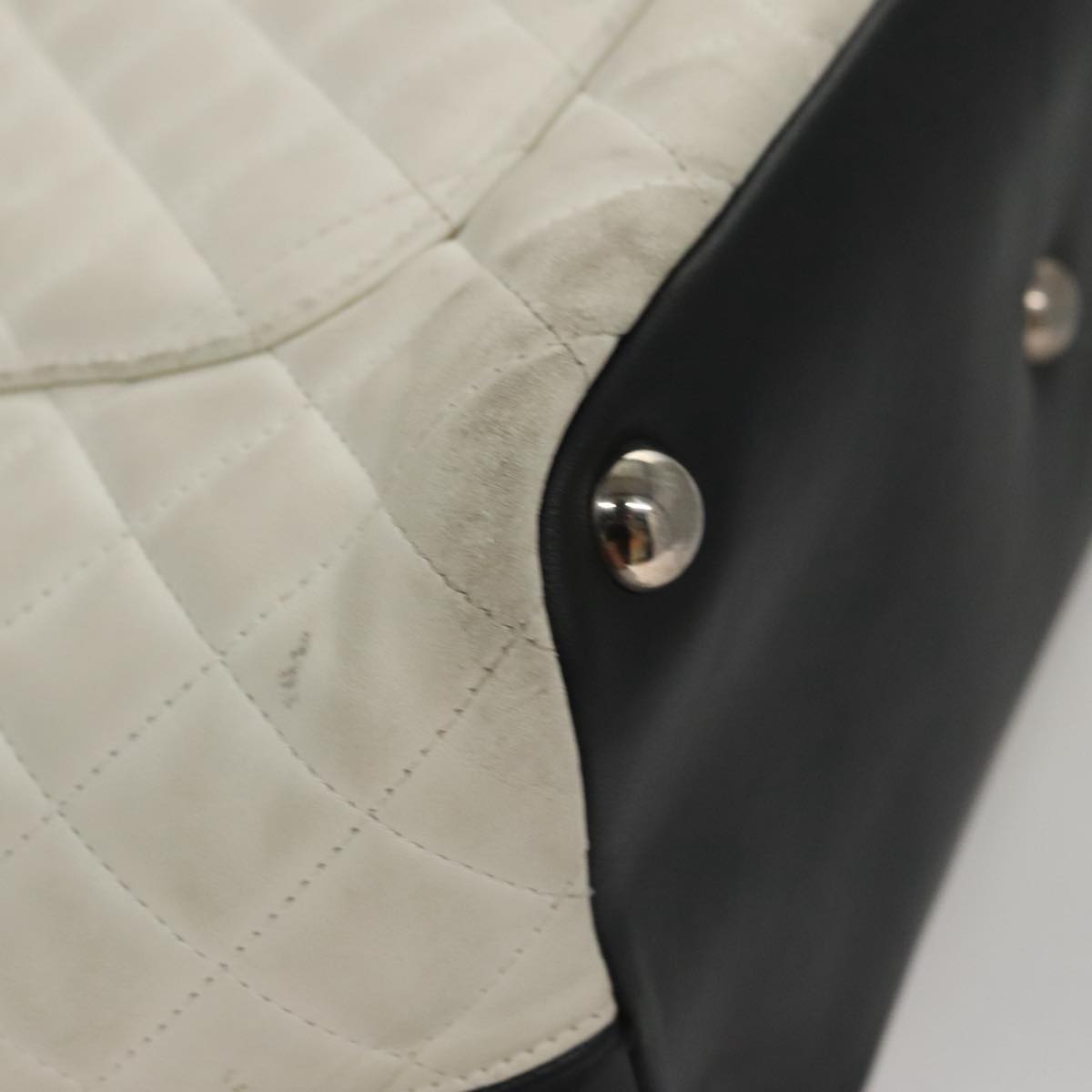 CHANEL Cambon Line Matelasse Tote Bag Lamb Skin White CC 107639