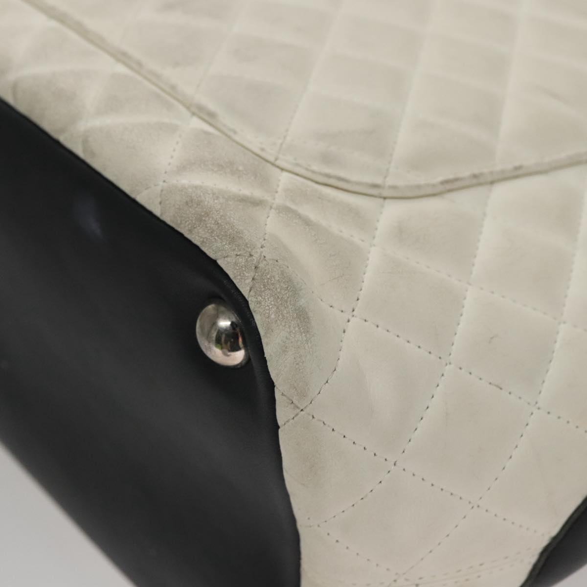 CHANEL Cambon Line Matelasse Tote Bag Lamb Skin White CC 107639