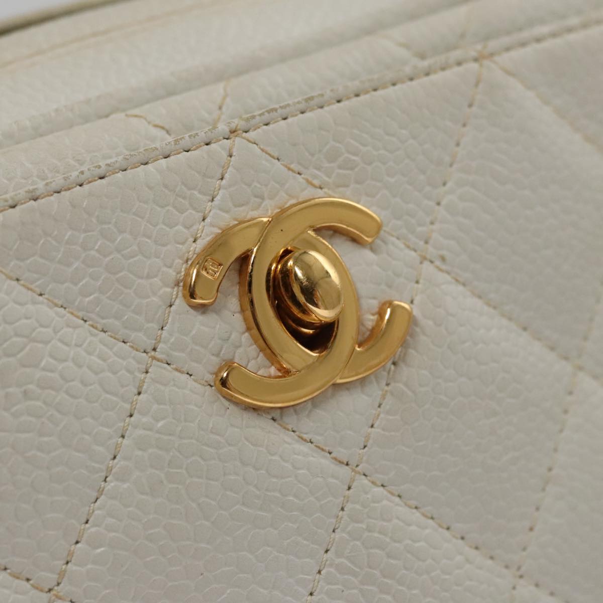 CHANEL Matelasse Chain Shoulder Bag Caviar Skin White Gold CC 107702