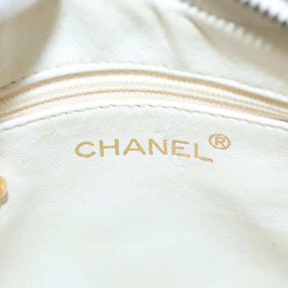 CHANEL Matelasse Chain Shoulder Bag Caviar Skin White Gold CC 107702