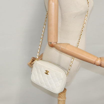 CHANEL Matelasse Chain Shoulder Bag Caviar Skin White Gold CC 107702