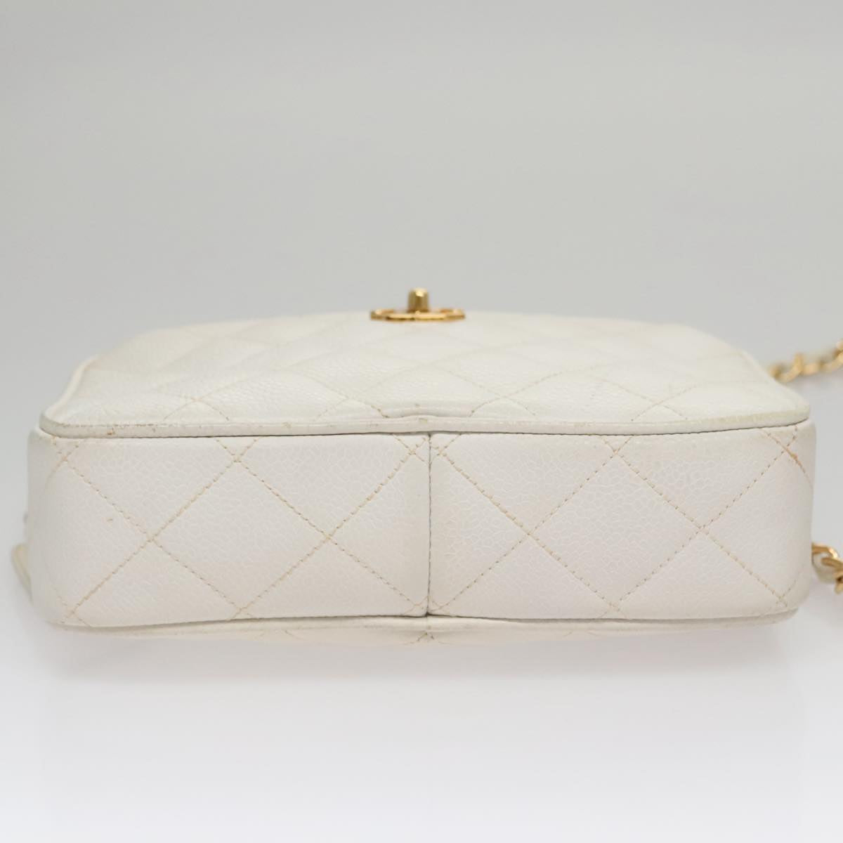 CHANEL Matelasse Chain Shoulder Bag Caviar Skin White Gold CC 107702