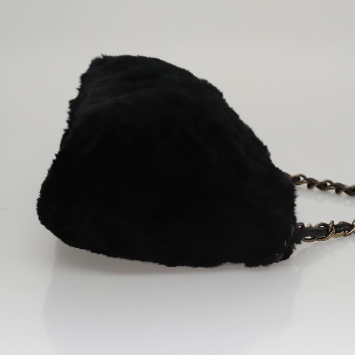 CHANEL Chain Shoulder Bag Leather Black CC 108324