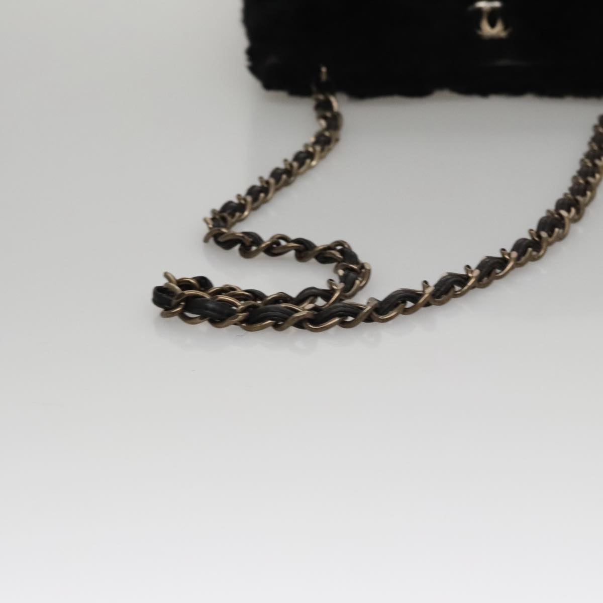 CHANEL Chain Shoulder Bag Leather Black CC 108324