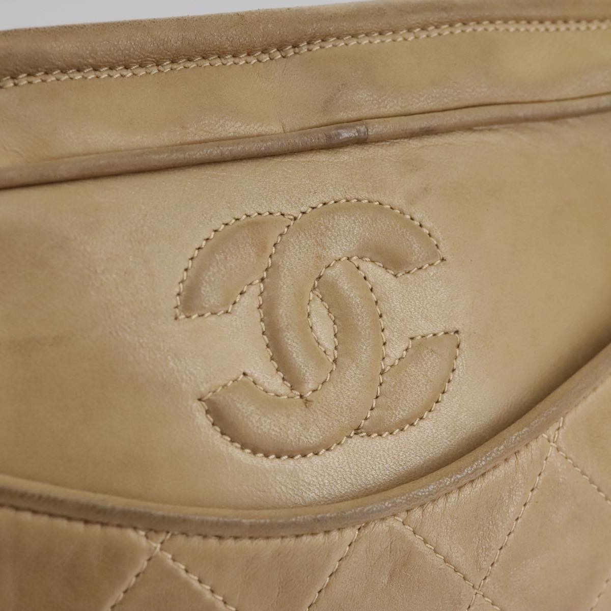CHANEL Matelasse Chain Shoulder Bag Lamb Skin Beige Gold CC 108395
