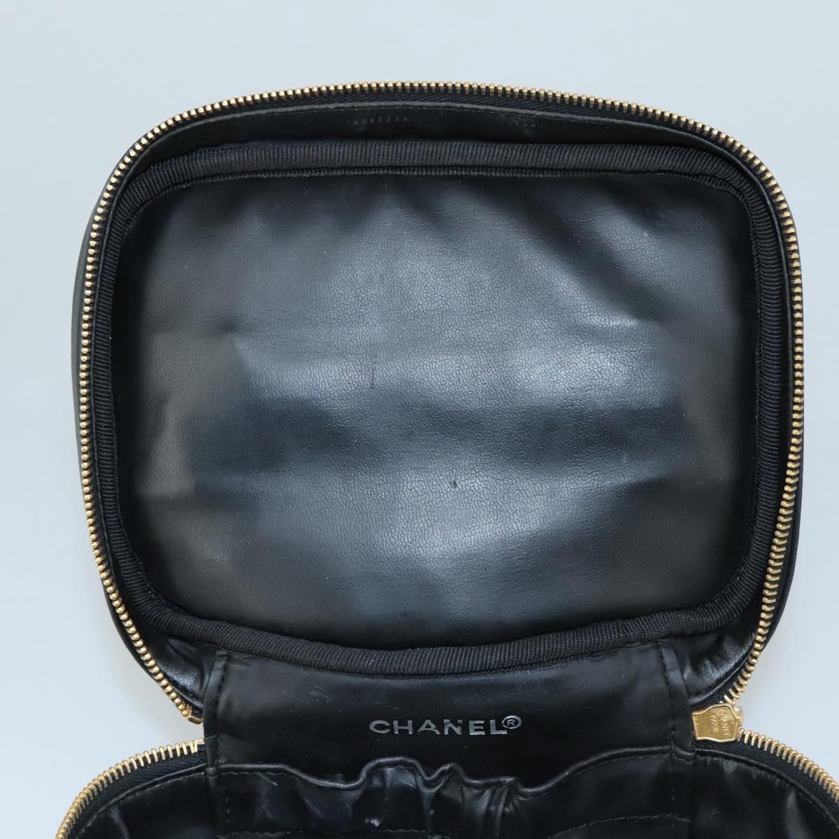 CHANEL Bicolore Vanity Hand Bag Leather Black Gold CC 108585
