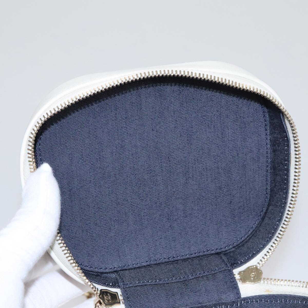 CHANEL Vanity Cosmetic Pouch Tweed Leather 2way Red White CC 108914A