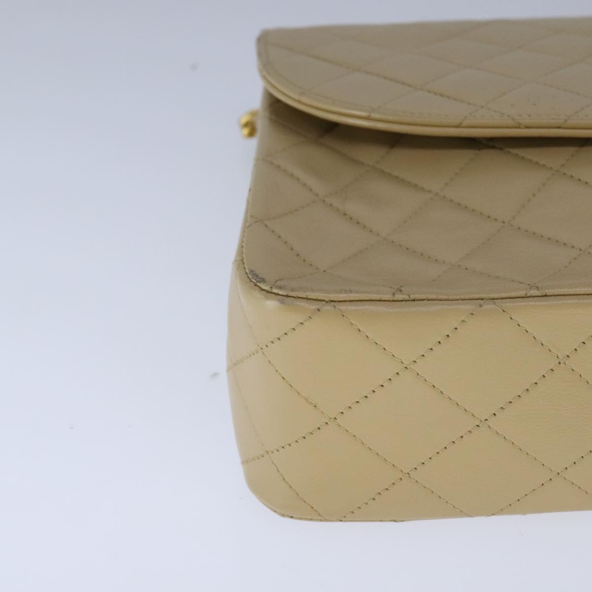CHANEL Matelasse Chain Shoulder Bag Lamb Skin Beige Gold CC 109209