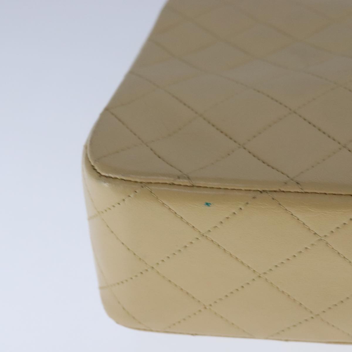CHANEL Matelasse Chain Shoulder Bag Lamb Skin Beige Gold CC 109209