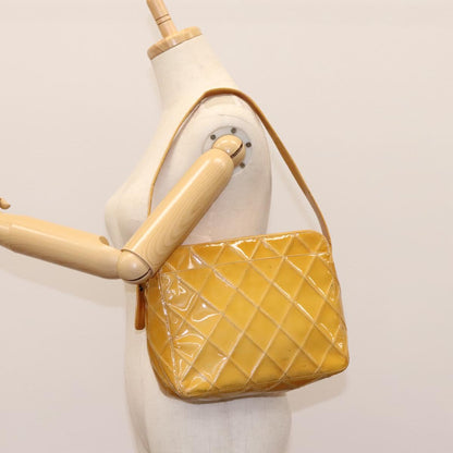 CHANEL Bicolore Shoulder Bag Patent leather Yellow CC 110286