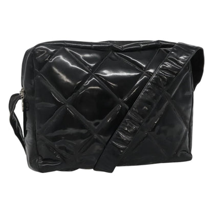 CHANEL Matelasse Shoulder Bag Patent leather Black Gold CC 114045
