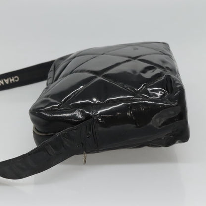CHANEL Matelasse Shoulder Bag Patent leather Black Gold CC 114045