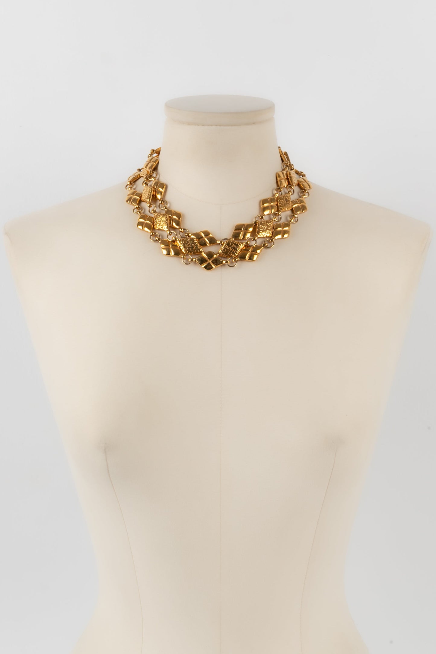 Collier dor Chanel 1990s
