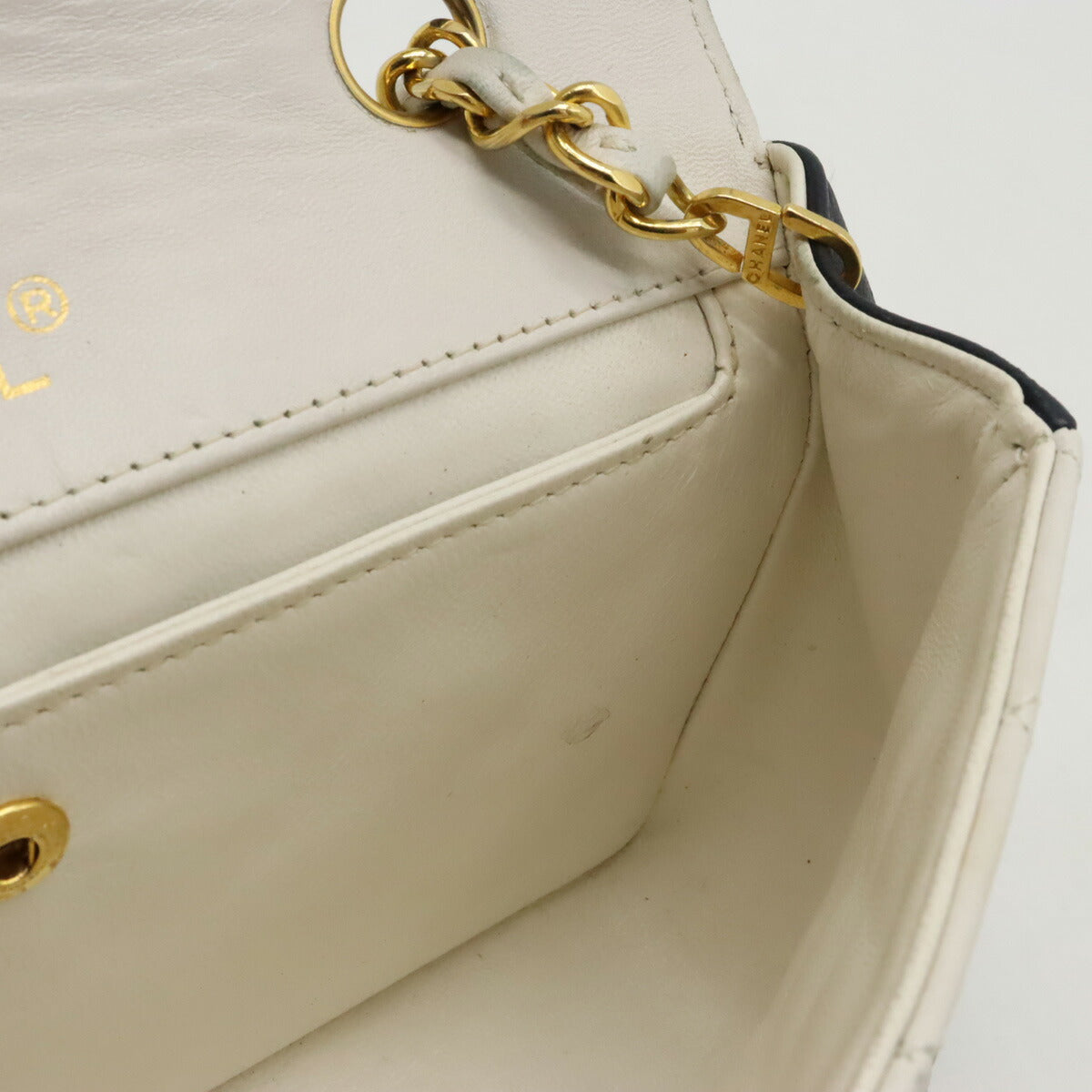 Chanel Matelasse Leather Shoulder Bag