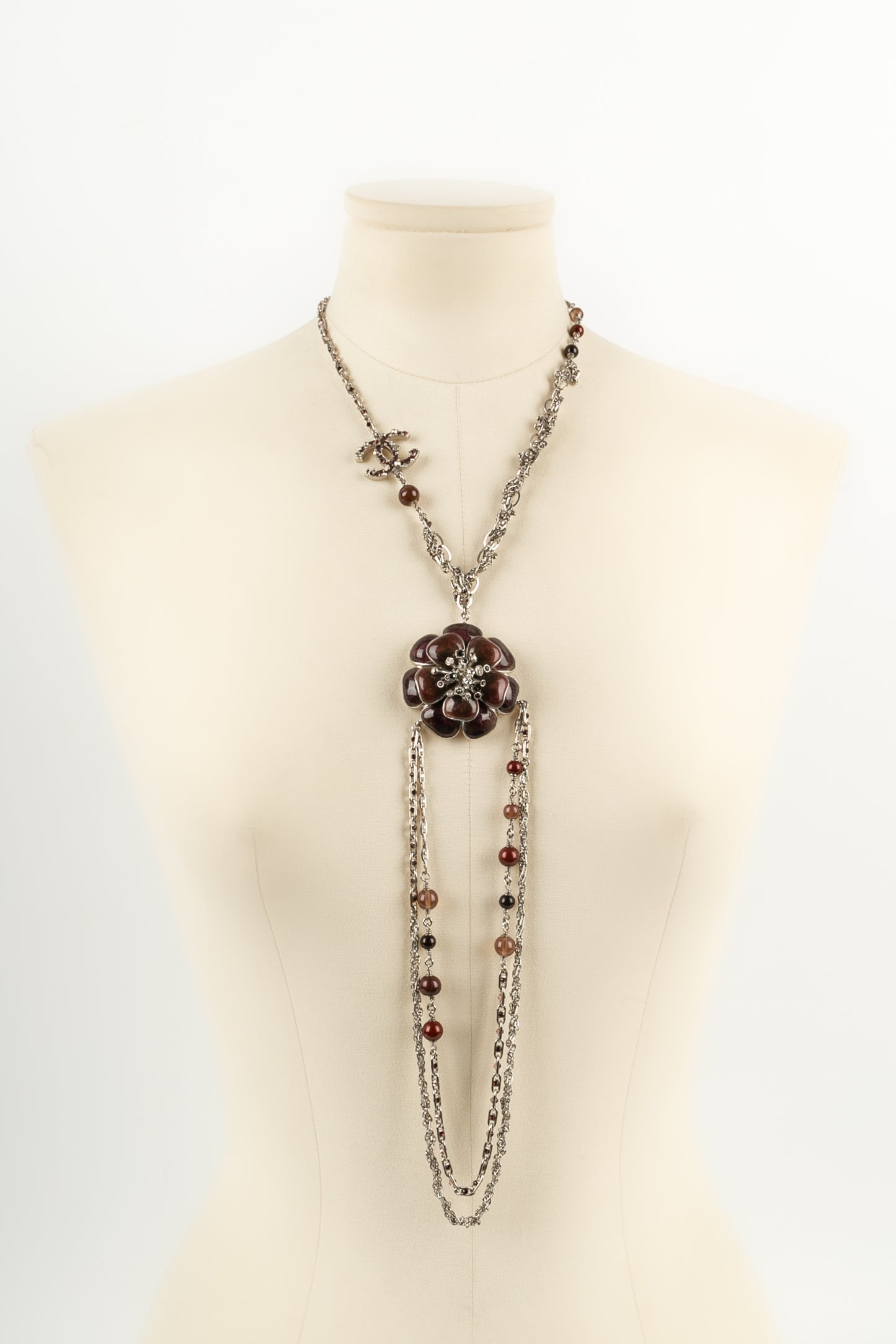 Collier camlia Chanel