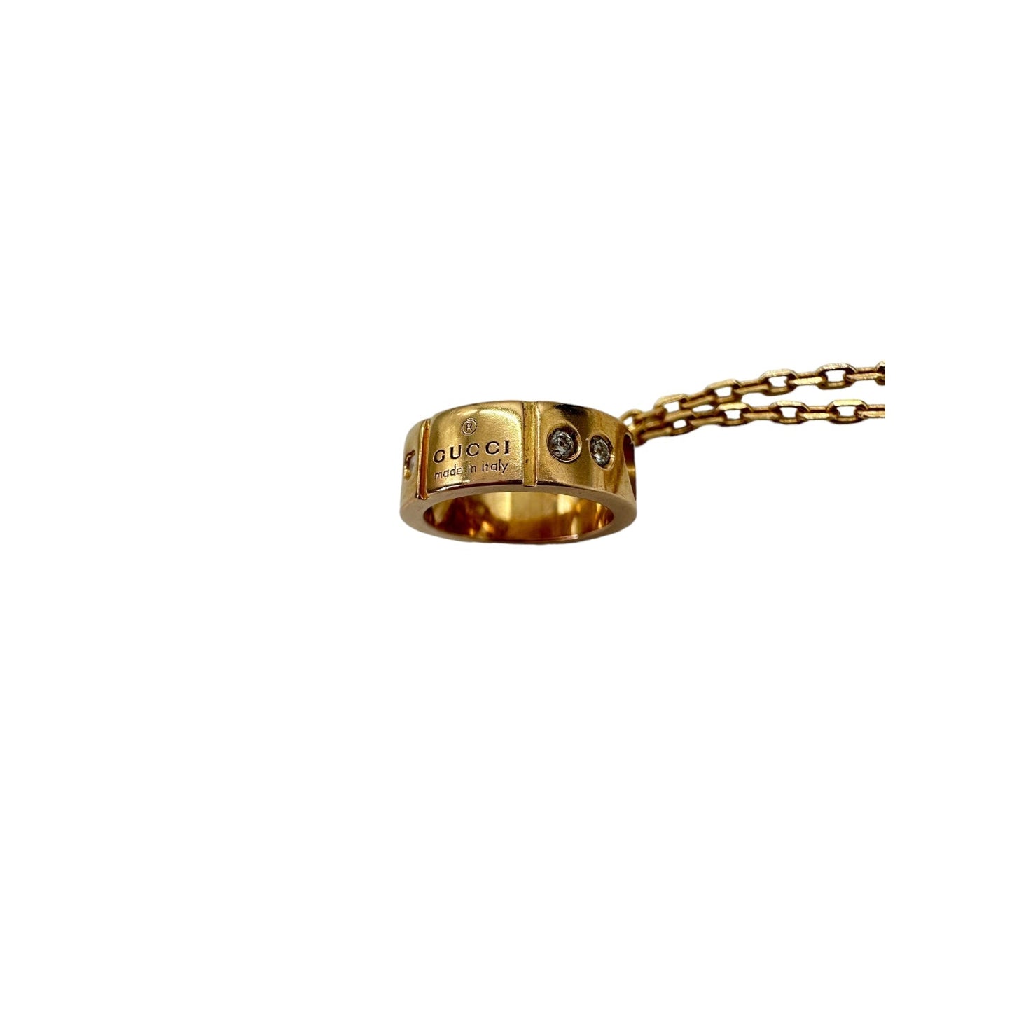 Gucci Amor circle pendant necklace